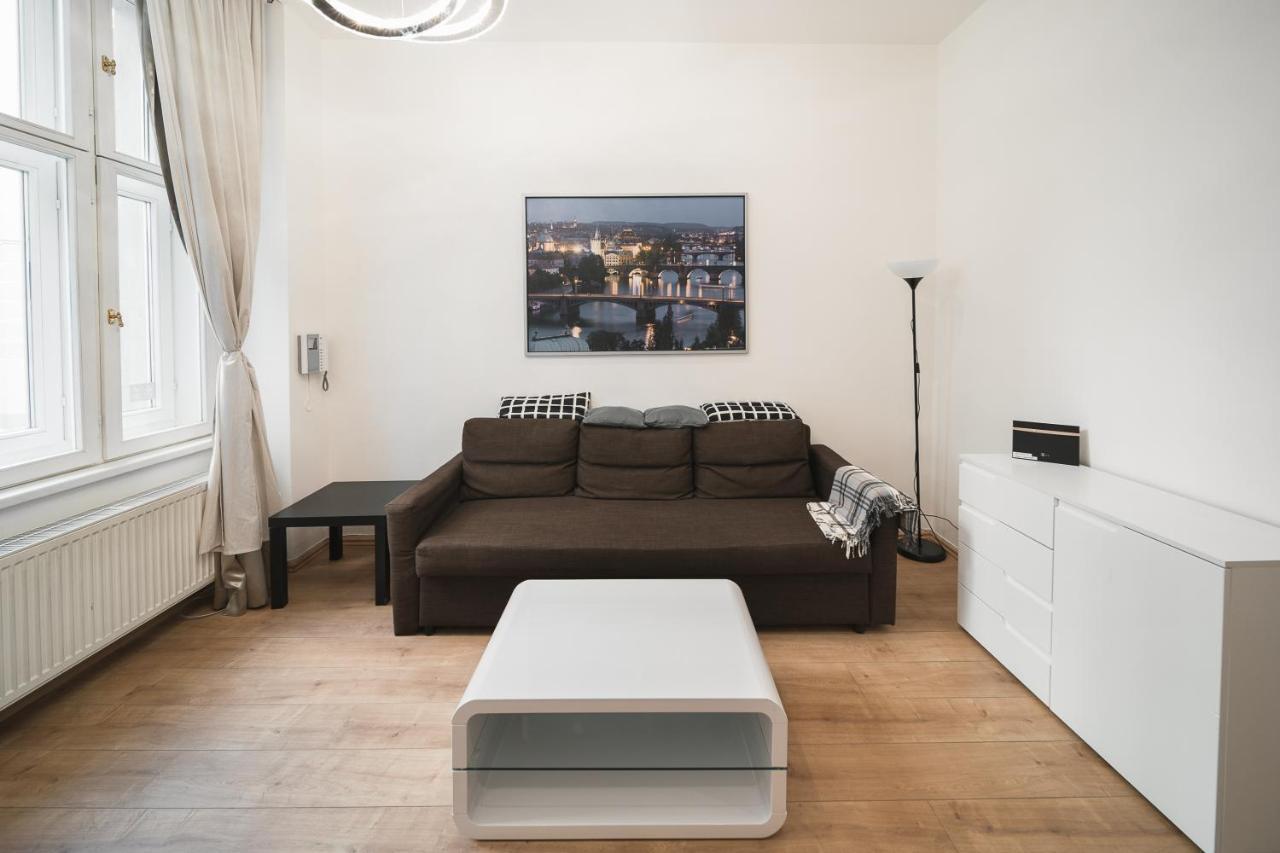 Apartament Josefov Riverside *